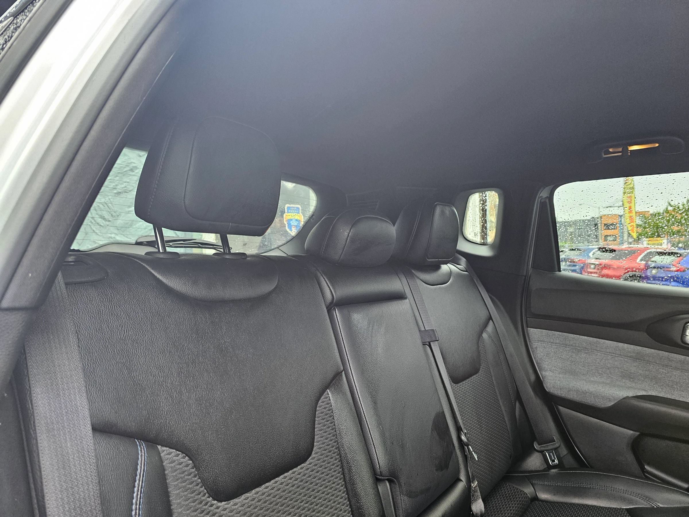 Used 2024 Jeep Compass Latitude AWD/4WD image 13