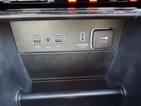 Used 2022 Jeep Grand Cherokee Limited 4xe AWD/4WD image 29