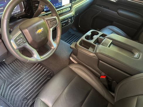 Used 2023 Chevrolet Silverado 1500 LT w/ All Star Edition Plus AWD/4WD image 10