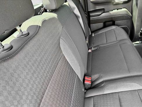 Used 2023 GMC Sierra 1500 Elevation w/ X31 Off-Road Package AWD/4WD image 18