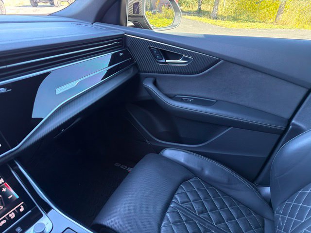 Used 2024 Audi SQ8 Prestige w/ Prestige Package AWD/4WD image 39