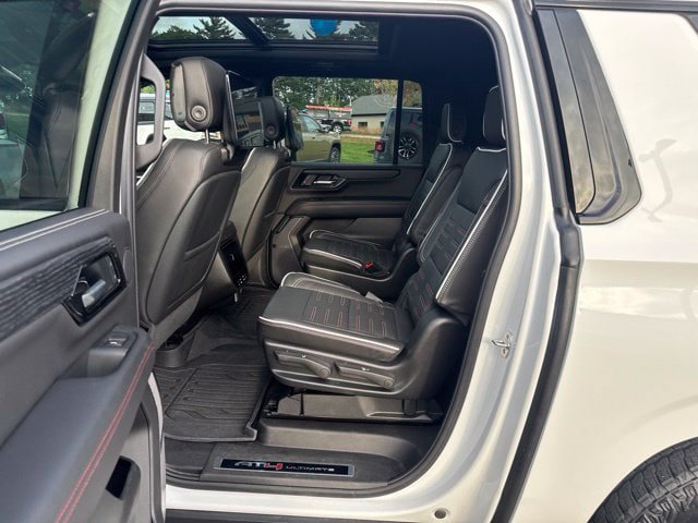 Used 2026 GMC Yukon XL AT4 Ultimate AWD/4WD image 16