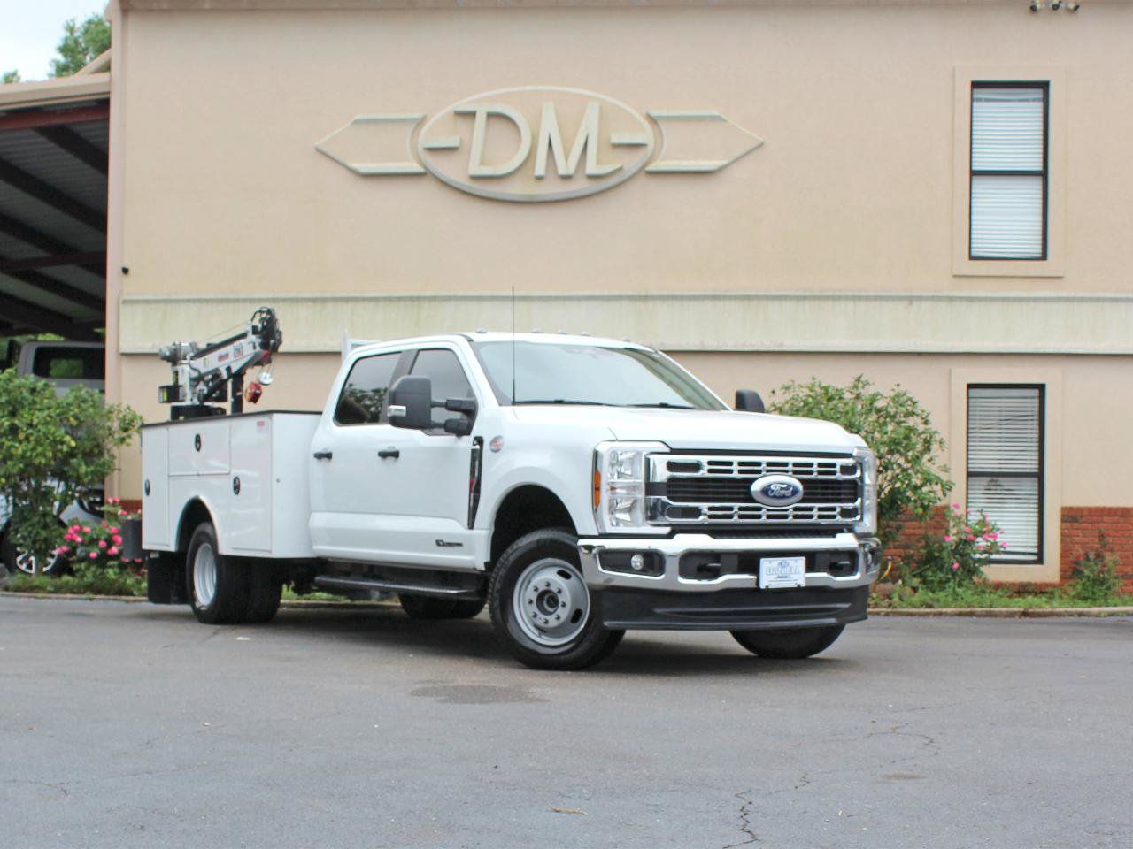 Used 2025 Ford F350 XL w/ XL Chrome Package AWD/4WD image 4