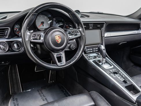 Used 2017 Porsche 911 Carrera 4S AWD/4WD image 13