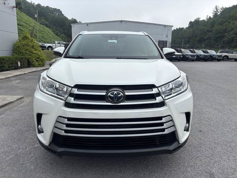 Used 2018 Toyota Highlander XLE FWD image 7
