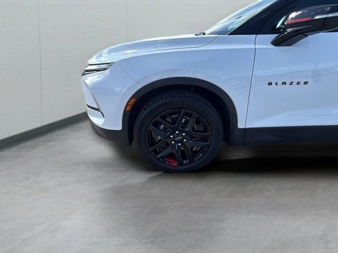 Used 2023 Chevrolet Blazer LT AWD/4WD image 53