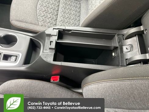 Used 2024 Chevrolet Equinox LT image 24