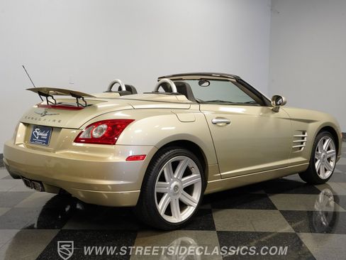 Used 2006 Chrysler Crossfire Limited RWD image 13