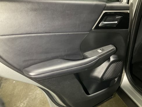 Used 2024 Mitsubishi Outlander Ralliart image 31