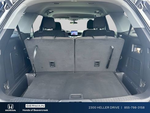 Used 2022 Ford Explorer XLT w/ Class IV Trailer Tow Package AWD/4WD image 31