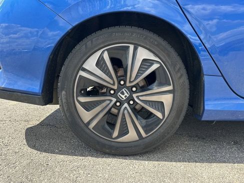 Used 2018 Honda Civic EX image 7