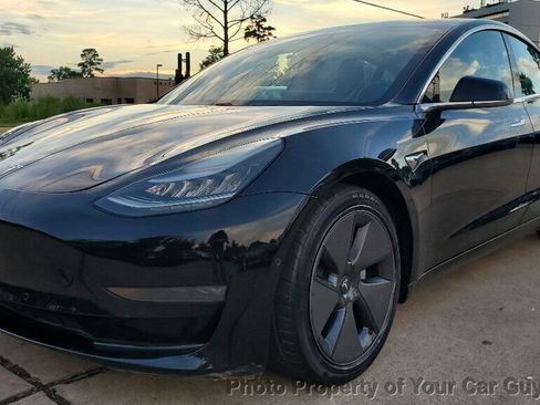 Used 2019 Tesla Model 3 Performance image 2