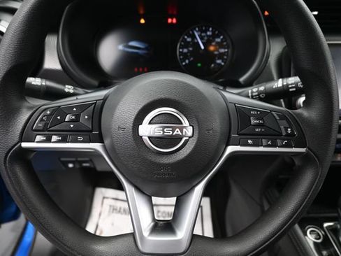 Used 2022 Nissan Kicks SV FWD image 15