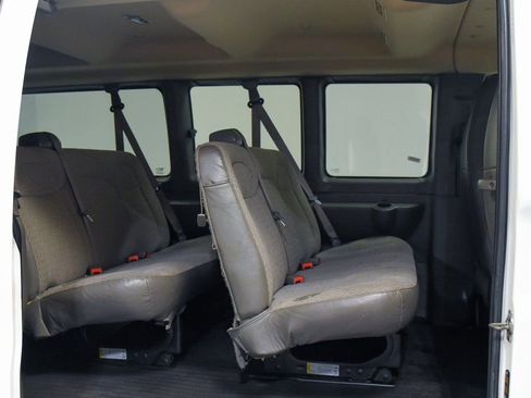 Used 2023 Chevrolet Express 3500 LS image 4