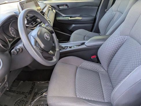 Used 2021 Toyota C-HR LE FWD image 15