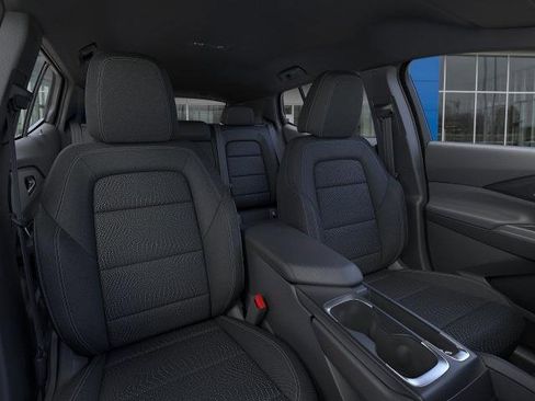 New 2026 Chevrolet Equinox EV LT image 16