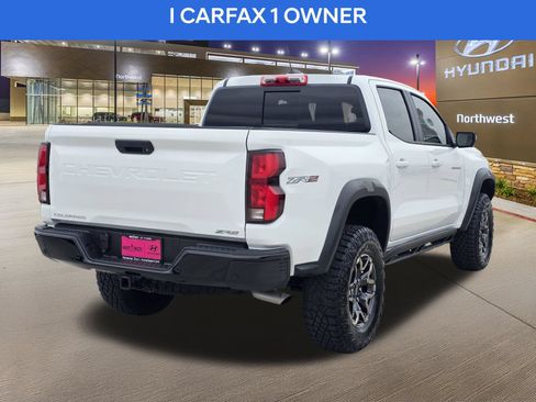Used 2026 Chevrolet Colorado ZR2 w/ Technology Package AWD/4WD image 7