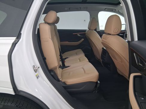 Certified 2025 Audi Q7 3.0T Premium Plus w/ Premium Plus Package image 31