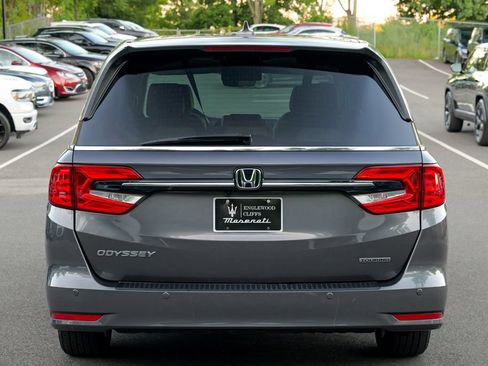 Used 2023 Honda Odyssey Touring image 6