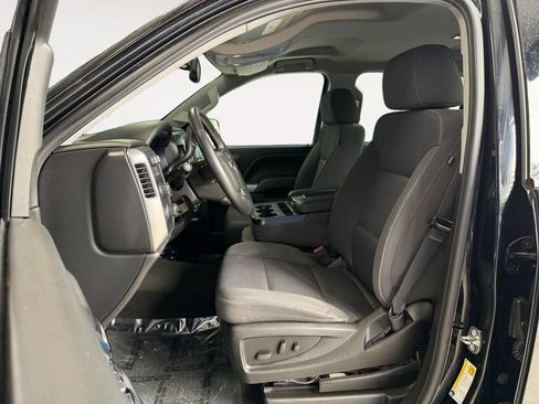 Used 2018 Chevrolet Silverado 1500 LT w/ True North Edition AWD/4WD image 6