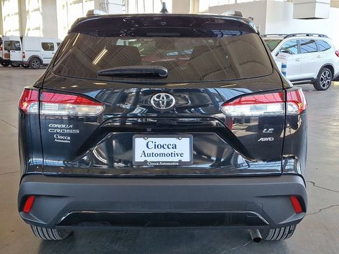 Used 2024 Toyota Corolla Cross LE AWD/4WD image 8
