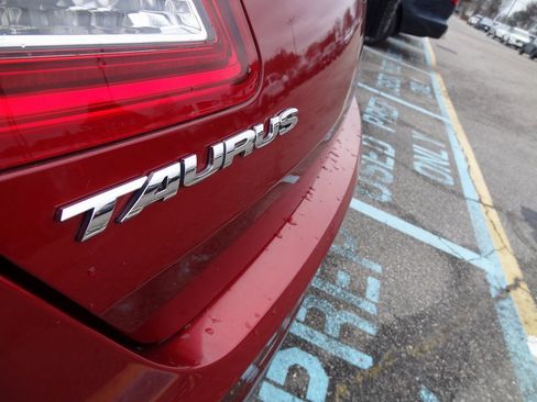 Used 2014 Ford Taurus SHO w/ Equipment Group 401A image 6