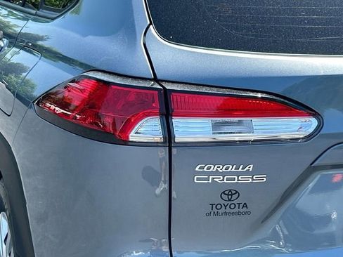 Used 2024 Toyota Corolla Cross L FWD image 11