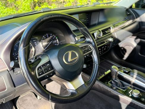 Used 2018 Lexus GS 350 AWD w/ Premium Package image 42