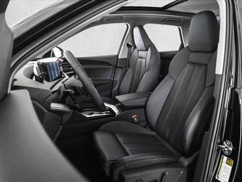 New 2025 Audi Q5 Premium Plus image 17