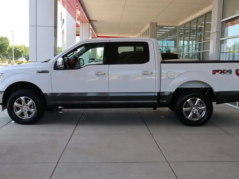 Used 2019 Ford F150 XLT w/ Equipment Group 302A Luxury AWD/4WD image 4