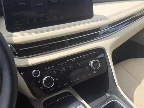 Used 2023 INFINITI QX60 Sensory AWD/4WD image 13