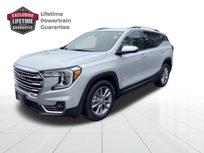 Used 2022 GMC Terrain SLT w/ Infotainment Package II