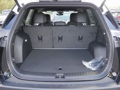 New 2025 Chevrolet Equinox LT w/ Convenience Package II image 21