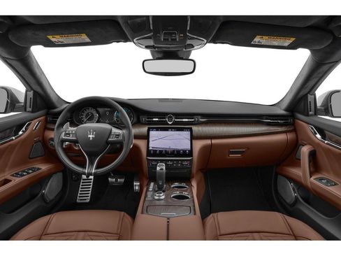 Used 2023 Maserati Quattroporte GT RWD image 47