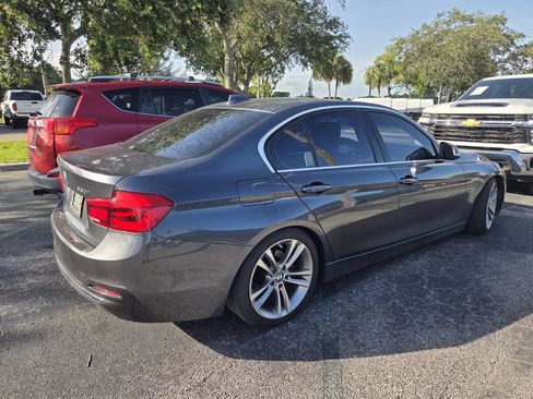 Used 2017 BMW 330i Sedan RWD image 5