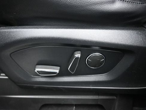 Used 2020 Ford Explorer Limited AWD/4WD image 13