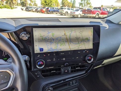 Used 2024 Lexus NX 300h AWD w/ Luxury Package image 25