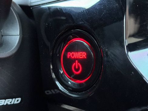 Used 2025 Honda Civic Sport image 17