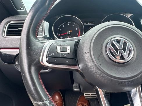 Used 2015 Volkswagen Jetta GLI SE FWD image 20