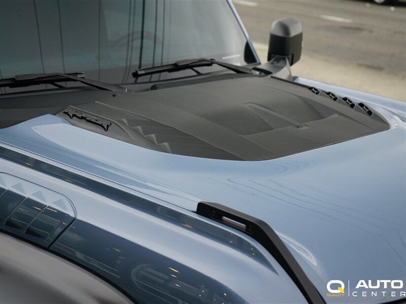 Used 2023 Ford Bronco Raptor AWD/4WD image 4
