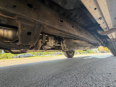 Used 2007 Toyota 4Runner SR5 AWD/4WD image 10