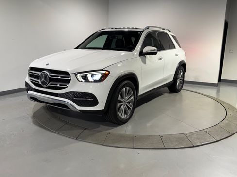 Used 2020 Mercedes-Benz GLE 450 4MATIC w/ Premium Package image 5