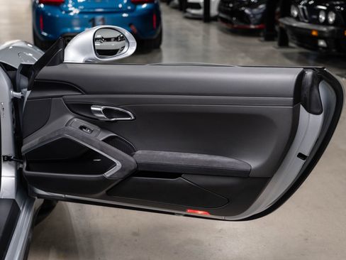 Used 2015 Porsche 911 Carrera GTS RWD image 65