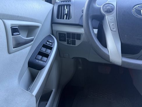 Used 2013 Toyota Prius Three FWD image 21