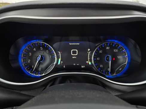 New 2026 Chrysler Pacifica Select w/ S Appearance Package image 17