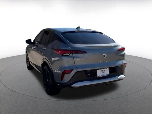 Used 2025 Buick Envista Sport Touring image 11