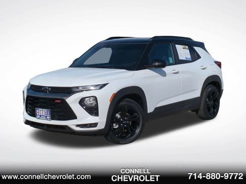 Used 2023 Chevrolet TrailBlazer RS w/ Sun and Liftgate Package image 1