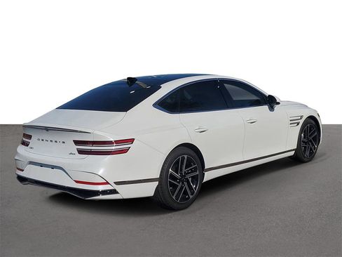 New 2026 Genesis G80 2.5T Advanced image 3
