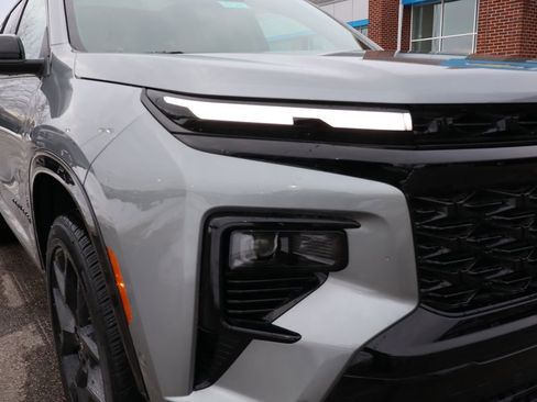 New 2026 Chevrolet Traverse RS image 4