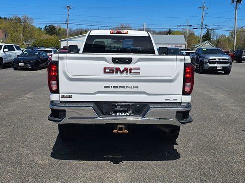 Certified 2022 GMC Sierra 3500 SLE w/ SLE Convenience Package AWD/4WD image 6